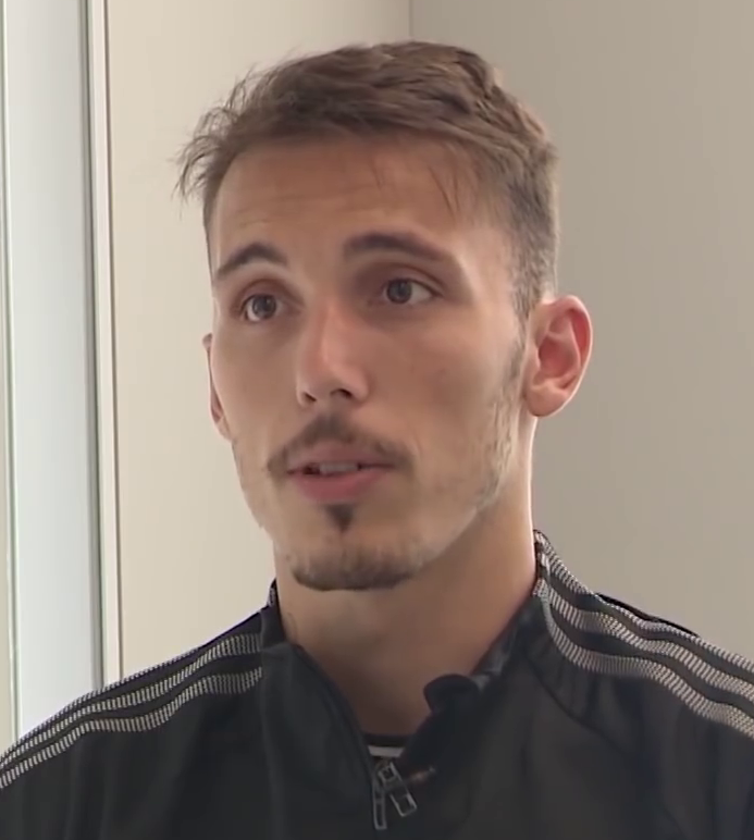 Sinyal Kuat dari LaLiga: Atletico Madrid Hubungi Alejandro Grimaldo, Mimpi Pulang Kampung Akhirnya Terwujud?