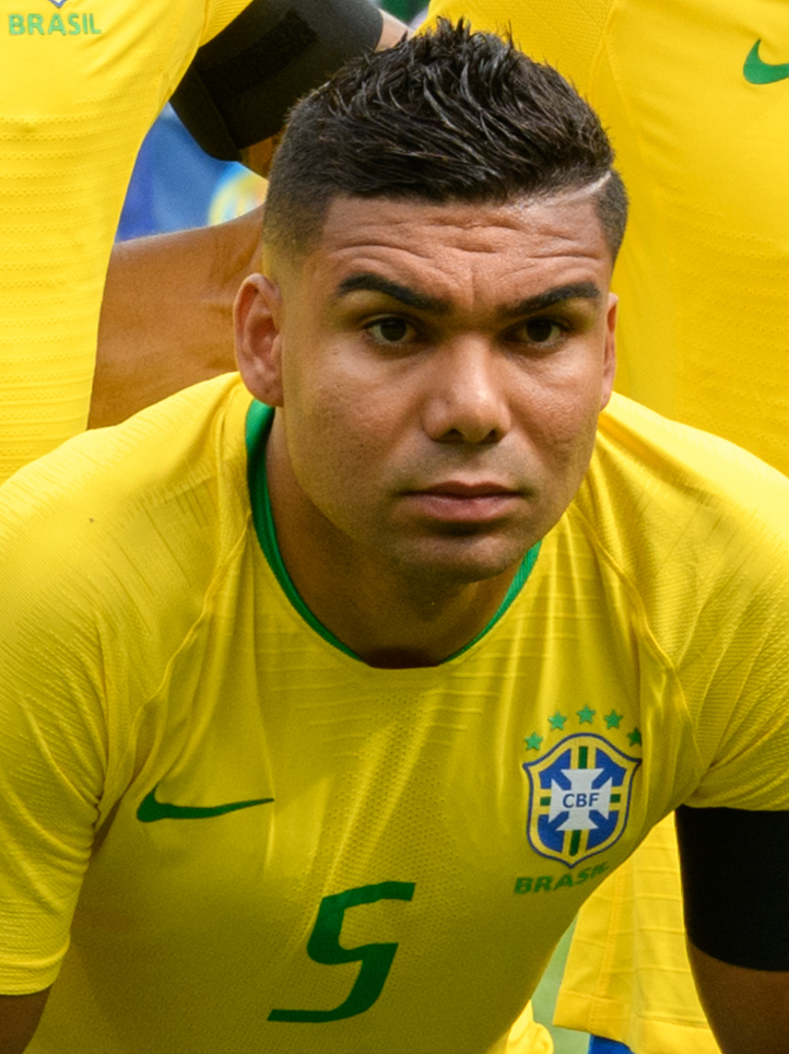 Drama Tak Terduga! Mimpi Casemiro Reuni dengan Messi di Inter Miami Terganjal Aturan Aneh MLS